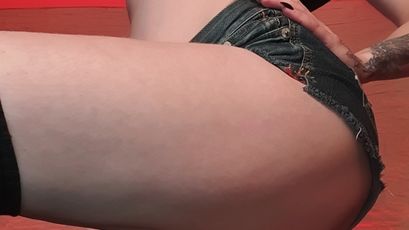 Model - AnnaLu feet