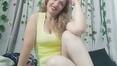 LatinGirl68 on SkyPrivate