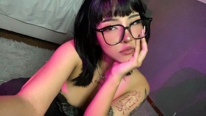 Chloe Moon on SkyPrivate