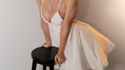 Model - Maddie May feet