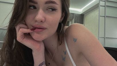 Melissa Keller on SkyPrivate