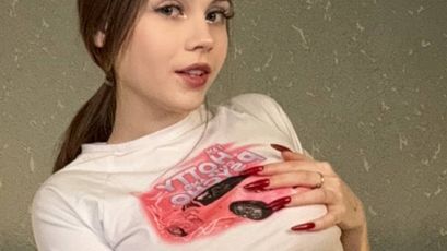 Mia on SkyPrivate