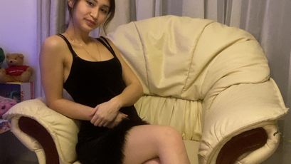 StefiRouge Live Webcam on SkyPrivate
