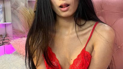 Lia Fox on SkyPrivate