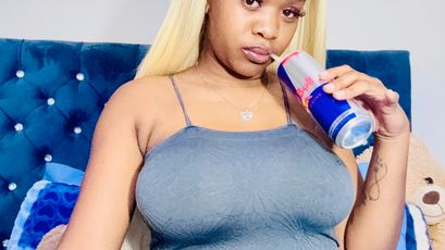 Neesha on SkyPrivate