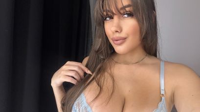Jasmine dubois on SkyPrivate