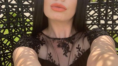 Jessica Jolie - masturbation