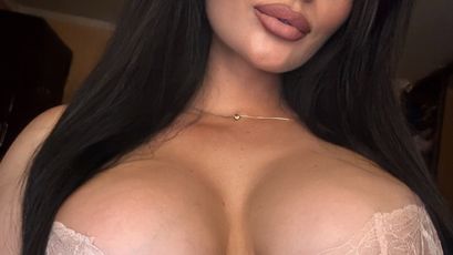 HumbleBrunette on SkyPrivate
