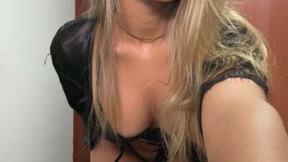 Model - Zoey squirt