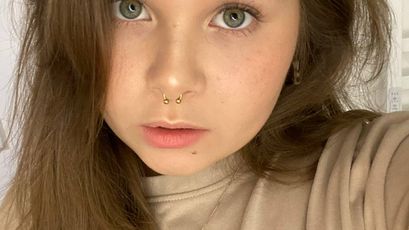 Anna on SkyPrivate