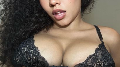 Miss Kimberly on SkyPrivate