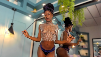 Michelle Pose on SkyPrivate