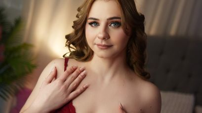 sophie_liss on SkyPrivate