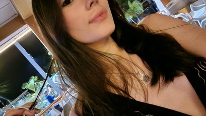 Melly_Doll on SkyPrivate
