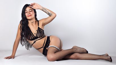 Cristal Shay on SkyPrivate
