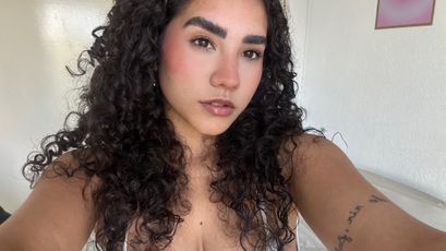 Miss Kimberly on SkyPrivate