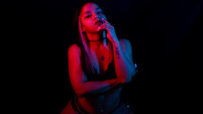 LauraHornyAss - orgasm