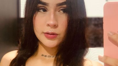 Violet Blaze on SkyPrivate