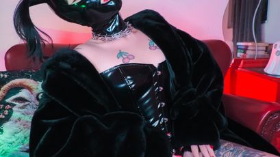 Model - Emily Doomed fetish