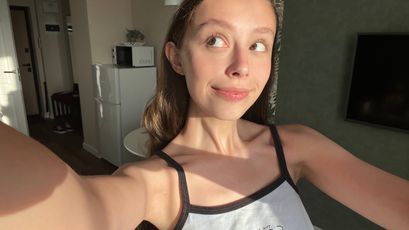 Elis on SkyPrivate