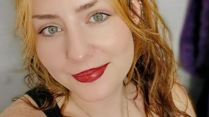 Watch Skarlett Rose live on cam on SkyPrivate