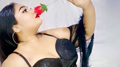 Freaky Aria on SkyPrivate