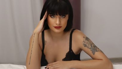 Karinna Luv on SkyPrivate