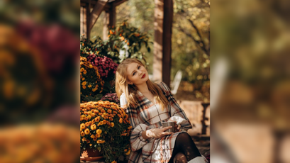 ladyred18 on SkyPrivate