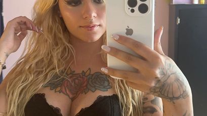 jean_monroe on SkyPrivate