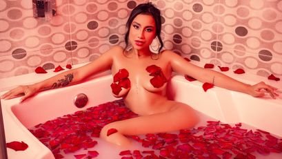 NairobiLee on SkyPrivate