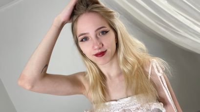 Emma on SkyPrivate