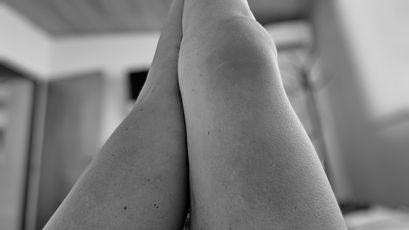 Model - Claire Domina joi