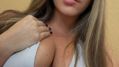 Miss Tracy on SkyPrivate