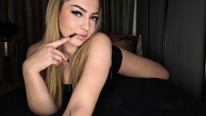 ZarasPlayground on SkyPrivate