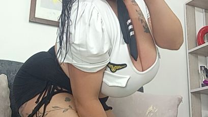 zully jones on SkyPrivate