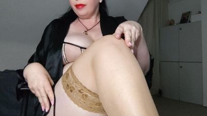 Tatti on SkyPrivate