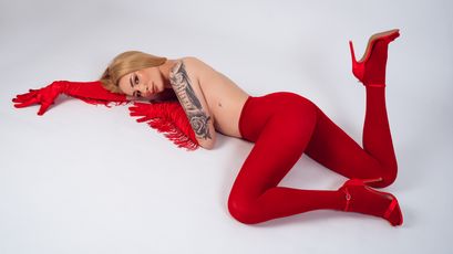 AngieShaen on SkyPrivate