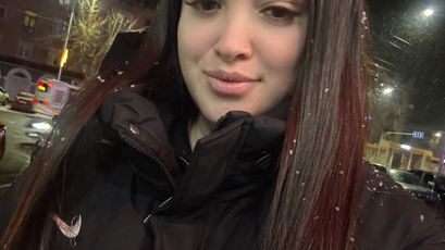 Olechka on SkyPrivate