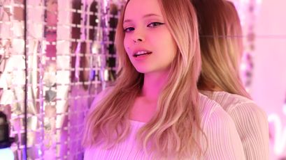 LucyLoy on SkyPrivate