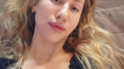 VelvetNika on SkyPrivate