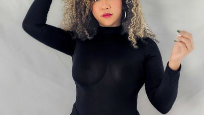 Kenia Thompson on SkyPrivate