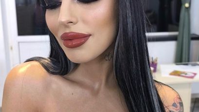 Sophie on SkyPrivate