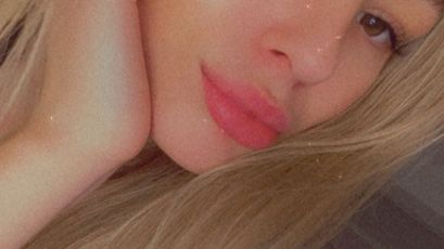 Angela on SkyPrivate