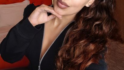 VallerieJones on SkyPrivate