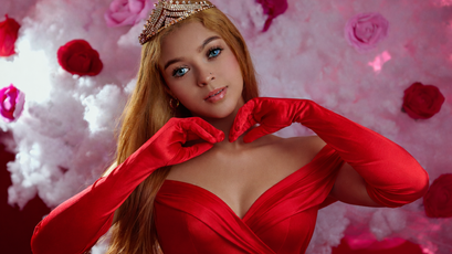 DonaCartier on SkyPrivate