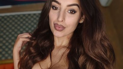 VallerieJones on SkyPrivate