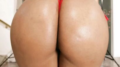 MissBarby on SkyPrivate