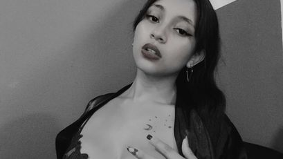 Noa Dream on SkyPrivate