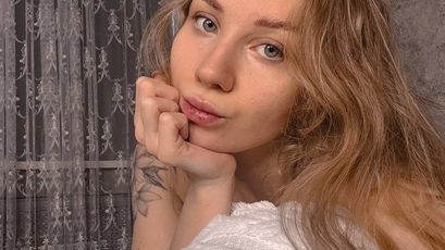 Anabel on SkyPrivate