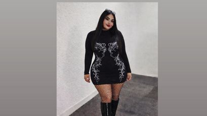Freaky Aria on SkyPrivate